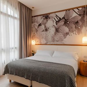 Habitación con Cama King Adaptada para Discapacitados